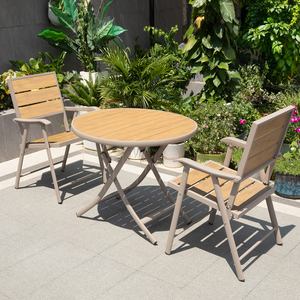 Meilleure vente Ensemble <span class=keywords><strong>de</strong></span> meubles <span class=keywords><strong>de</strong></span> <span class=keywords><strong>jardin</strong></span> pliables et portables avec cadre en <span class=keywords><strong>plastique</strong></span>, bois et aluminium, petite table basse et chaise pour balcon extérieur - Product Image 2