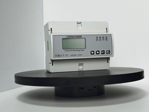 C09 Personnalisation disponible, compteur multifonction triphasé monté sur rail, 126mm*100mm - Product Image 1