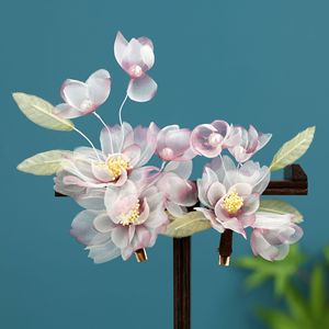 Nouvelle Collection 2024 : Pince à Cheveux en Soie Brodé Style Féerique Ancien pour Filles, Accessoire Cheveux Fleur, Coiffe Hanfu - Product Image 2