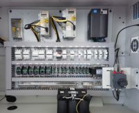 Nouveau design, centre de tournage CNC FANUC robuste pour machines BL-QK1363, largeur de guidage 1100 mm, 8 mandrins, alésage de broche 640 mm