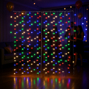 Guirnalda de Luces LED de Cortina, 300 LED de Colores, 9.8 Pies, Iluminación para Fiestas, IP44, Decoración Interior y Exterior - Product Image 2