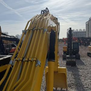 Excavatrice Komatsu PC360 d'occasion, excavatrice sur chenilles hydraulique robuste, spécialisée pour l'exploitation minière, les carrières et le concassage de roches - Product Image 6