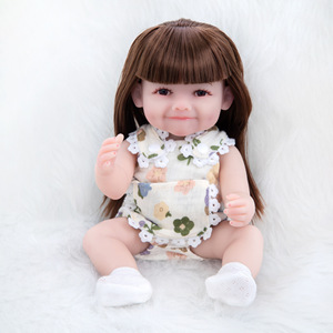 ตุ๊กตาจำลองขนาด 30 ซม. ชุดตุ๊กตาเด็กทำจากยางนิ่ม ของเล่นแต่งตัวเด็กผู้หญิง ตุ๊กตาไวนิล ของเล่นเพื่อนเล่น ขายส่ง - Product Image 3