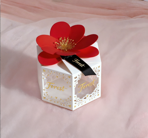 Caja de dulces de pétalos hexagonales Exquisito Dign Cookie Regalo Romántico Favores DE BODA Chocolate con cinta - Product Image 1