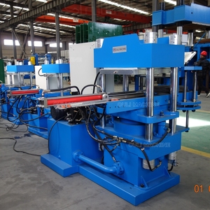 Prensa Vulcanizadora de Caucho para Baldosas Tipo Columna de Alta Eficiencia 400T - Product Image 2