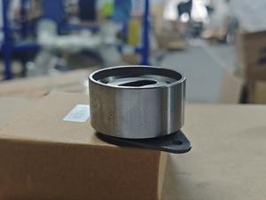 Poulie de renvoi de tendeur de courroie de distribution de moteur automatique de vente chaude pour <span class=keywords><strong>Toyota</strong></span> Rav4 camry 1350574011 - Product Image 5