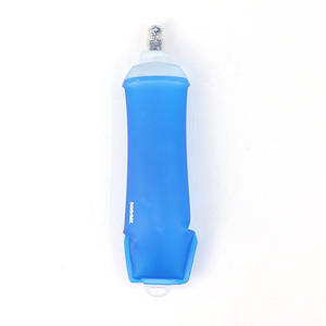 Flacon souple 500ml bouteille d'eau courante pliable sans BPA flacon d'hydratation TPU pour <span class=keywords><strong>la</strong></span> course sur sentier et <span class=keywords><strong>la</strong></span> randonnée - Product Image 4