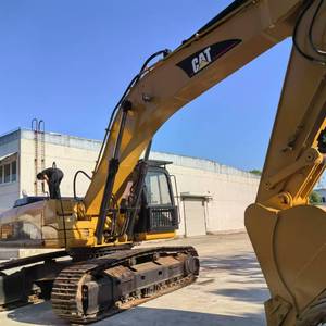 Excavadora sobre orugas Caterpillar 330D2 usada, 30 toneladas, marca China, 12 meses de garantía, Modelo 2020, bomba incluida - Product Image 6