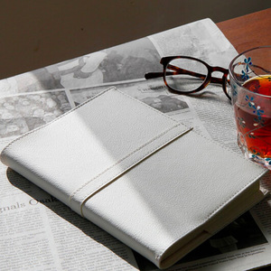 Leather book covers, custom-made by Shenzhen factory, Korean style, fresh and <b>cute</b> book covers, diary covers. - Product Image 3