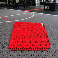 Dalles de sol sportives suspendues professionnelles en PP emboîtables, drainage anti-fatigue pour studio de Pilates et salle de fitness