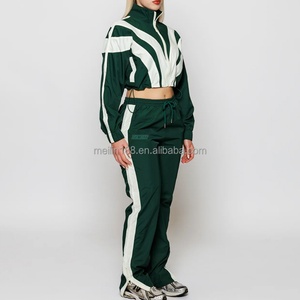 Survêtement de jogging en nylon pour femmes, survêtements de sport personnalisés avec fermeture éclair, vente en gros, coupe-vent en polyester, streetwear - Product Image 2