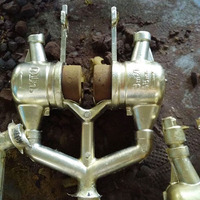 Machine de coulée par gravité à basse pression en cuivre et zinc pour la fabrication de pièces en laiton, pièces de fonderie en zinc, pièces automobiles