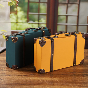Boîte-cadeau de mahjong de style américain, coffret de mahjong en bois rétro et portable, boîte-cadeau multifonctionnelle avec poignée. - Product Image 3