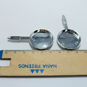 CHENXI 500 piezas de juguetes de sartén miniatura plateada personalizados para juego de simulación, decoración de cocina para casa de muñecas, material para hacer colgantes - Product Image 2