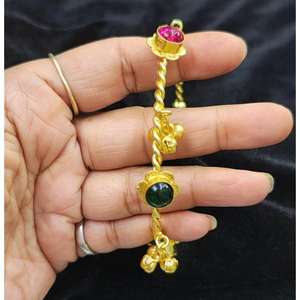 Brazalete de Cobre Chapado en Oro con Dijes de Princesa/Flor/Cruz, Brazalete Ajustable con Apertura, Joyería de Cobre al por Mayor - Product Image 5