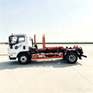 China Factory SINOTRUK WANGPAI Hook Arm Garbage Truck New Diesel Hook Lift Waste Truck Detachable Garbage <b>Bin</b> Hook Loader Truck - Product Image 2