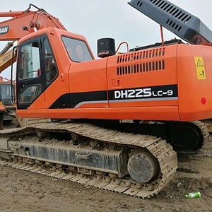 รถขุดตีนตะขาบ DOOSAN DH225LC-9 มือสอง อุปกรณ์ก่อสร้าง ปี 2021 น้ำหนักใช้งาน 22000 กก. บุ้งกี๋ขนาด 0.93 ลบ.ม. - Product Image 1