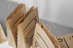 Factory Price Custom ECO-friendly <b>Paper</b> <b>Bags</b> with Flexo Printing for Restaurants Clothing Stores Supermarkets <b>Gifts</b>-Recyclable - Product Image 5