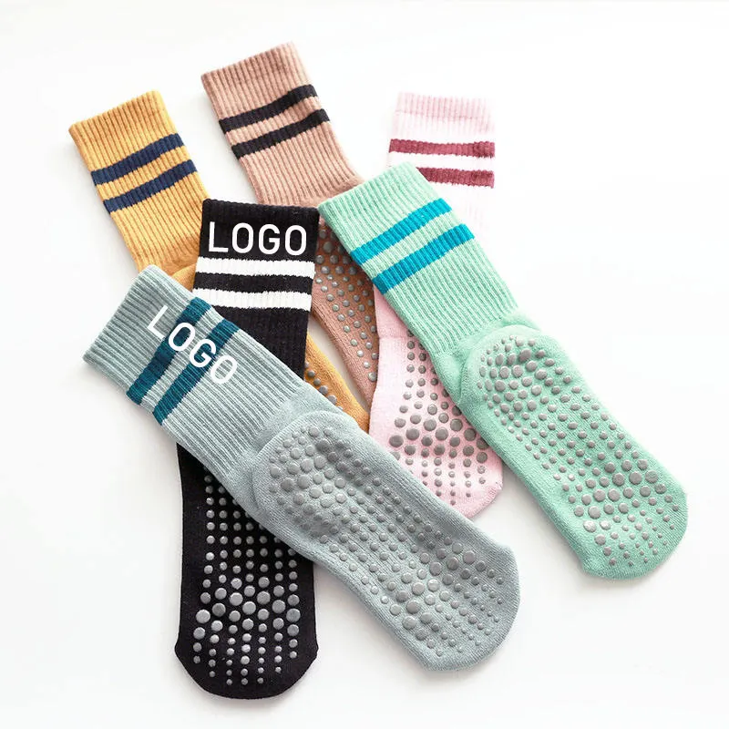 Wholesale Mid Tube Custom Sports Socks Women Striped Silicone Yoga Grip Non-Slip Pilates Socks