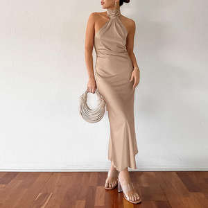 فستان سهرة فرنسي أنيق جديد لعام 2026 بتصميم مخصص، فستان طويل فاخر للنساء بلون الشمبانيا، فستان مثير بدون أكمام وظهر مكشوف - Product Image 1