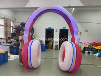 Casque gonflable coloré, arche gonflable, cabine de DJ avec lumière pour la décoration