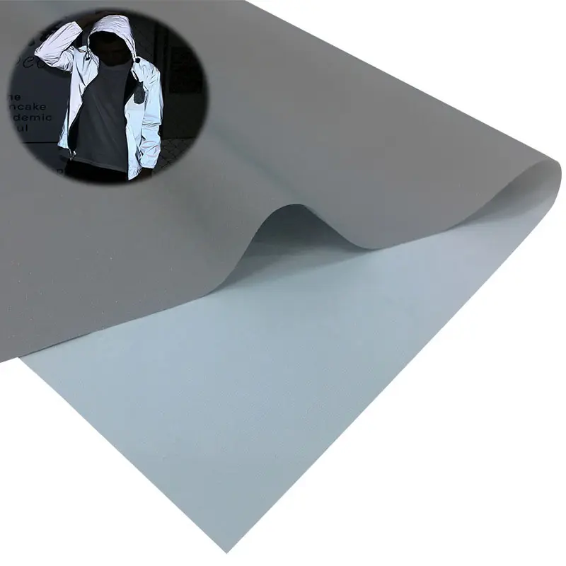 Tessuto elastico esterno riflettente in tessuto argento riflettente impermeabile ad alta visibilità in poliestere 210d per abbigliamento
