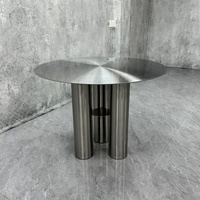 Table basse de luxe moderne, finition miroir poli, acier inoxydable, base cylindrique durable, meubles de salon