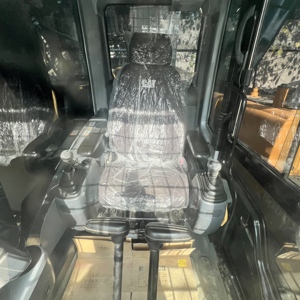 Excavadora de orugas usada Caterpillar CAT 330D2L fabricada en Japón, maquinaria de construcción de 30 toneladas, 90% nueva, excavadora grande usada Cat330D2L - Product Image 2