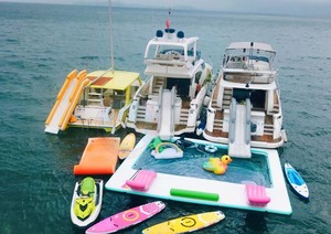 <span class=keywords><strong>Inflatable</strong></span> du thuyền trượt nước tùy chỉnh sang trọng thuyền trượt khổng lồ PVC bền Đại Dương biển Thương mại <span class=keywords><strong>Inflatable</strong></span> trượt du thuyền - Product Image 5