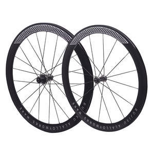 Juego de Ruedas para <span class=keywords><strong>Bicicleta</strong></span> de Carretera 700C 30/40/50mm, Freno V/Disco, Ruedas de Aleación de Carbono para <span class=keywords><strong>Bicicleta</strong></span>, Llanta Clincher de Aluminio de 30mm de Profundidad <span class=keywords><strong>Tipo</strong></span> MTB Acero - Product Image 4