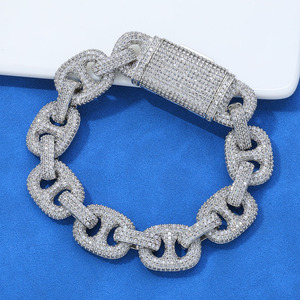 Bracelets cubains sur mesure en moissanite VVS1 grain de café, style streetwear urbain, en argent S925, entièrement sertis de pierres, bijoux de main de créateur - Product Image 2
