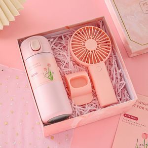 Set de Regalo 2 en 1 para Invitados de Boda de Verano: Mini Ventilador, Sombrilla, Taza y Cuaderno, Ideal para Cumpleaños de Novias y Novios - Product Image 5