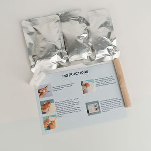 Cadre <span class=keywords><strong>photo</strong></span> en bois personnalisé B&C ART avec empreintes de mains et de pieds de bébé pour souvenir du premier anniversaire - Product Image 5