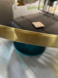 Bàn Kính Tròn Đầy Màu Sắc Đặt Trong Suốt Gương Bên Bàn Sebastian Herkner Bell Bàn Cà Phê - Product Image 5