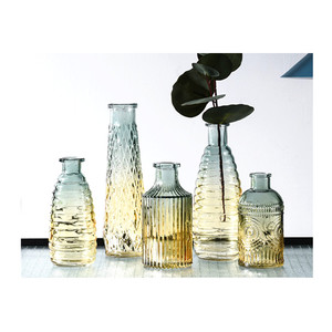 Gut gestaltete blau weiße <span class=keywords><strong>Eifel</strong></span> turm Bernstein Glasvase Großhandel - Product Image 5