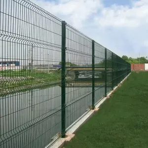 3D Curvy Galvanized Welded Wire Mesh Fence Triangle Mesh 3D Fence Panel