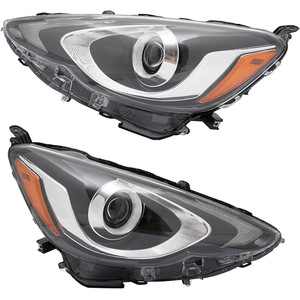 Para <span class=keywords><strong>Prius</strong></span> C Aqua 2015-2017, Faro Delantero con Base Negra y Luz Amarilla, 12V, Ajuste Estándar - Product Image 2