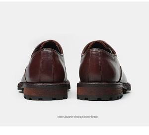 Chaussures de soirée élégantes et luxueuses pour hommes, fabriquées à la main par Goodyear, en cuir de veau italien véritable, à lacets. - Product Image 6