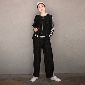 2020 automne Nouvelle Hong Kong Style Rétro <span class=keywords><strong>Chic</strong></span> Rayure Mouvement Plissée Deux Ensemble pour Les Femmes - Product Image 6