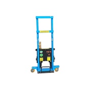 Grue empileuse montée sur camion électrique portable avec fonction auto-grimpante Transpalette télécommandé embarqué pour une utilisation en entrepôt