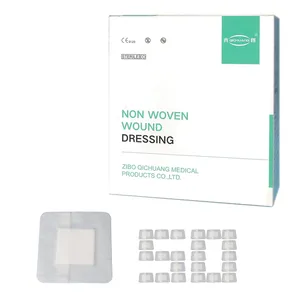 Les tampons de gaze bordés non tissés de pansement médical d'île adhésive stérile ISO CE emballent individuellement la qualité médicale par QICHUANG