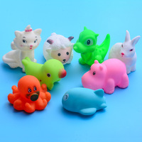 Fabricant Offre Spéciale Animal Bain Canard en Caoutchouc Jouet pour Enfants en Plastique Bébé Jeu d'Eau Squeeze Sound Animal Street Stall Style