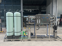 Purificateur d'eau 2000L/H, machine de traitement d'eau de puits, équipement RO 2T/H pour eau potable pure