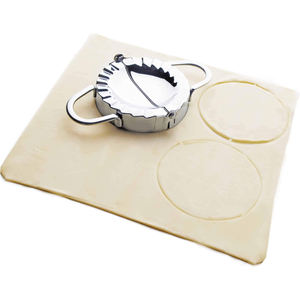 ชุดเครื่องทำเกี๊ยวสแตนเลสแบบกำหนดเองได้ พร้อมที่กดแป้งทำเอ็มปานาด้า แม่พิมพ์ห่อเกี๊ยว ที่กดเกี๊ยวสามขนาด - Product Image 2