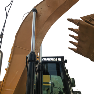 Excavatrice sur chenilles Caterpillar 320GC d'occasion de haute qualité, excavatrice de terrassement CAT d'origine de 20 tonnes, disponible à la vente immédiate. - Product Image 3