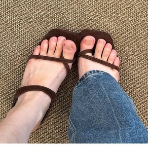 Nouvelles sandales à bout carré et croisé pour femmes, style rétro, à talon compensé, pour le commerce extérieur, vente en gros, en stock - Product Image 2