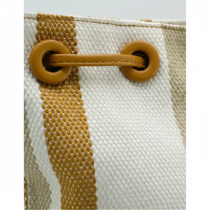 Bolso de hombro tipo bandolera de viaje de poliéster Beige con rayas Vintage para mujer, correa ajustable, moda de verano e invierno, Andrea - Product Image 1