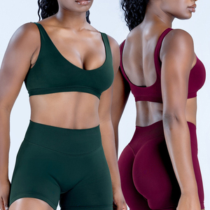 Conjunto Deportivo YIYI Fashion con Espalda Cuadrada y Relleno para Mujer, Shorts de Yoga de Cintura Alta, Conjunto Deportivo para Mujer, Color Otoñal, Secado Rápido - Product Image 1