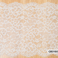 Broderie délicate fleur robe de mariée française sous-vêtements soie de lait brodé garniture en dentelle blanche