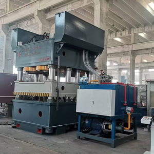 Prensa Hidráulica de Cuatro Columnas y Tres Vigas de 4500 Toneladas, Nueva, para Grabado de Paneles de Puerta, Sistema Servo CNC, Engranaje PLC, <span class=keywords><strong>Motor</strong></span> de Acero de Alta Seguridad 380V - Product Image 4